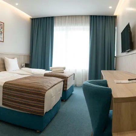 Hotel Jelena 4*